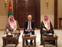 العيسوي يلتقي وفدا من أنباء قبيلة بلي 