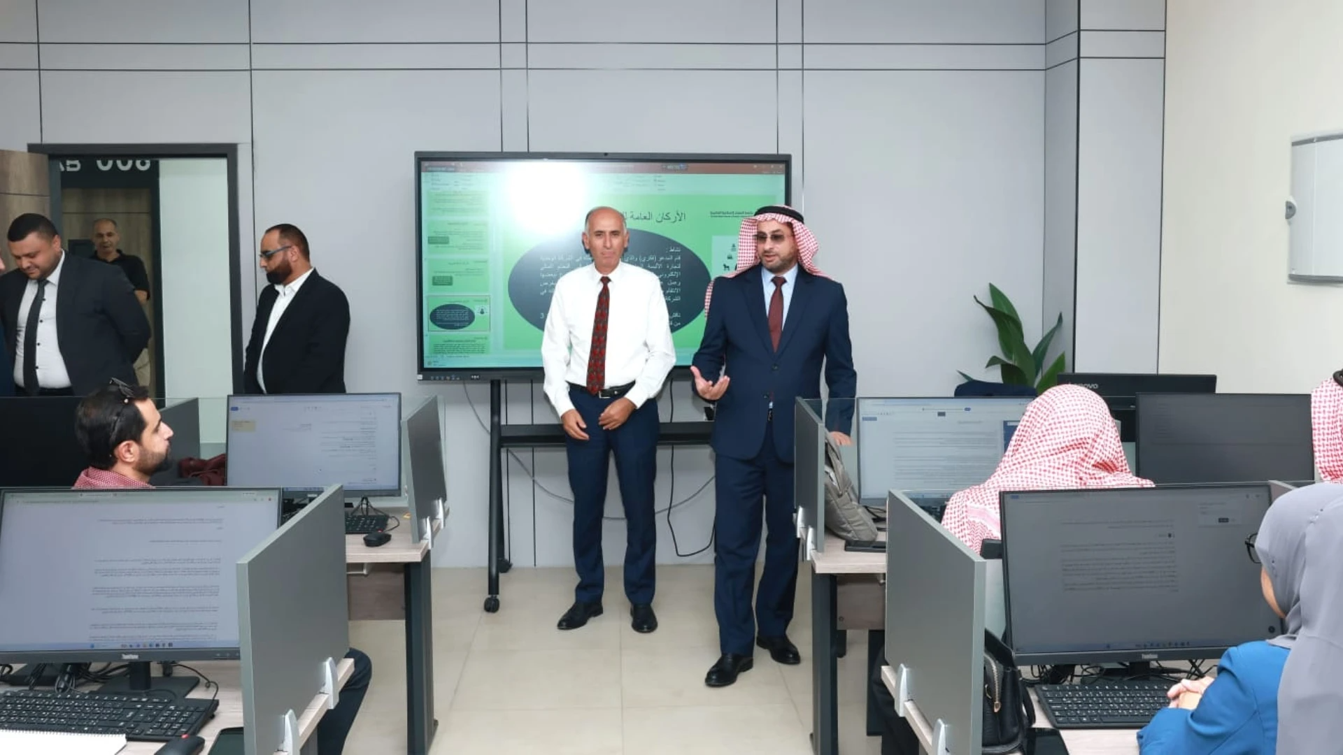 أمين عام الأوقاف يتفقد دورات تدريبية للأئمة والواعظات والمؤذنين
