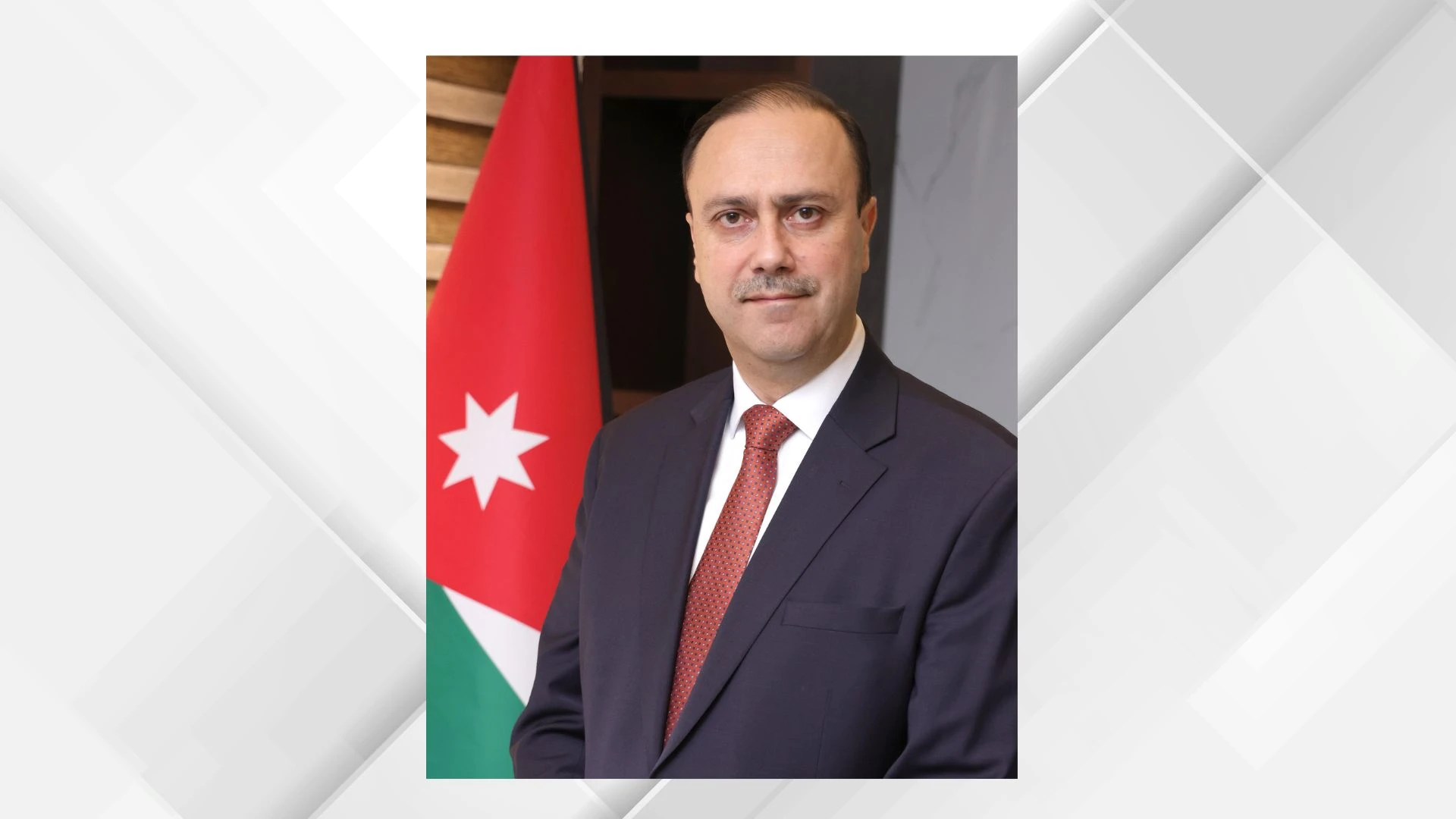 مؤتمر صحفي لوزير الاتصال الحكومي عقب جلسة مجلس الوزراء في معان