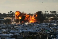 3 شهداء بقصف الاحتلال الإسرائيلي في دير البلح ومدينة غزة